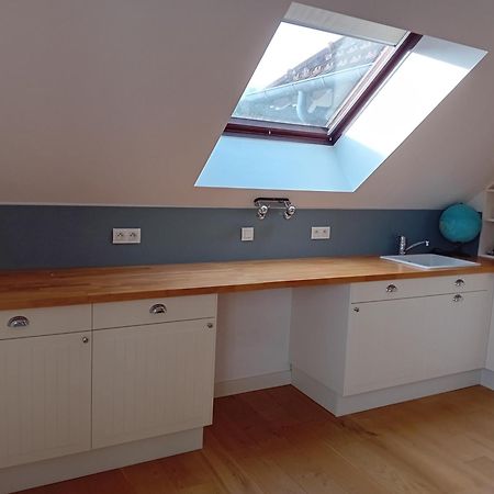 Loft Sur La Bievre Apartman Bievres Kültér fotó